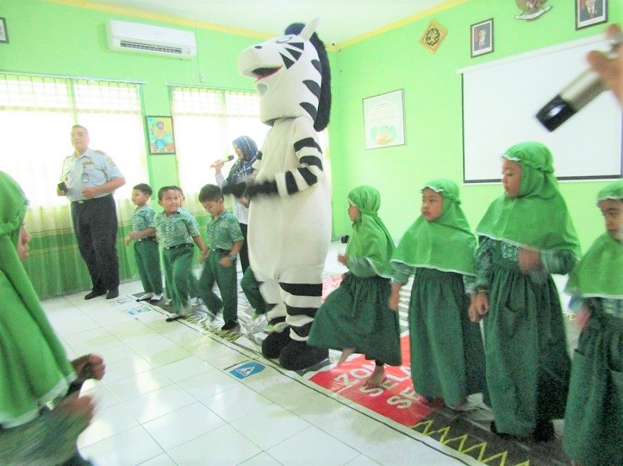 TK Islam Al Azhar 3 Cirebon Memahami Budaya Keselamatan Lalin Sejak Dini